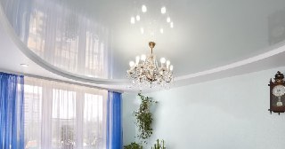 Глянцевый потолок Реутов, цена от 4542 руб.