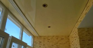 Натяжной потолок на балкон Реутов, цена 6279 руб.
